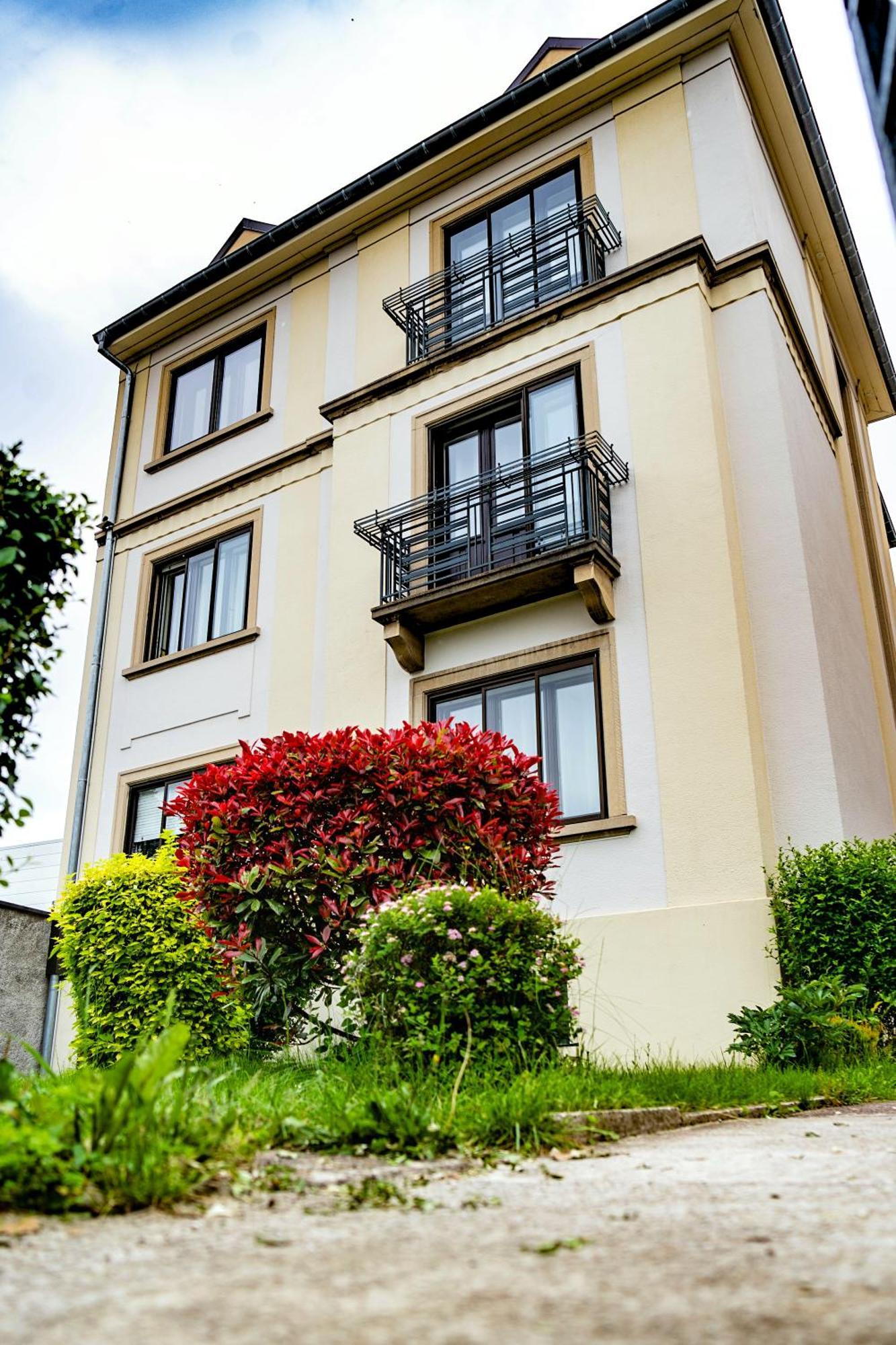 Bel Ami 01 - Turquoise & Or - Moderne Chic - Centre Ville - Acces Jardin - Clim - Wifi - Parking - Localisation Ideale 쉴티그하임 외부 사진